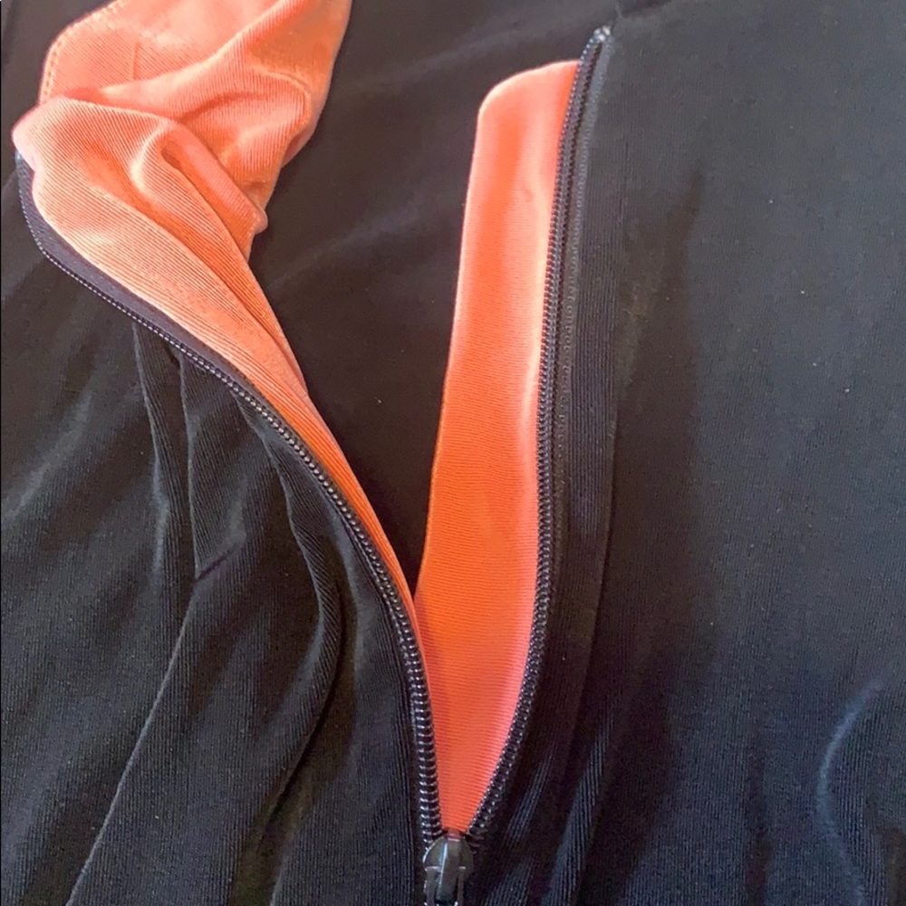 Citi Knit Black Wrinkle Resistant Zip Up Coral Accent Plus Jacket - Picture 7 of 12